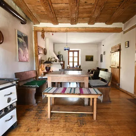 Das Landhaus בית נופש בכבו